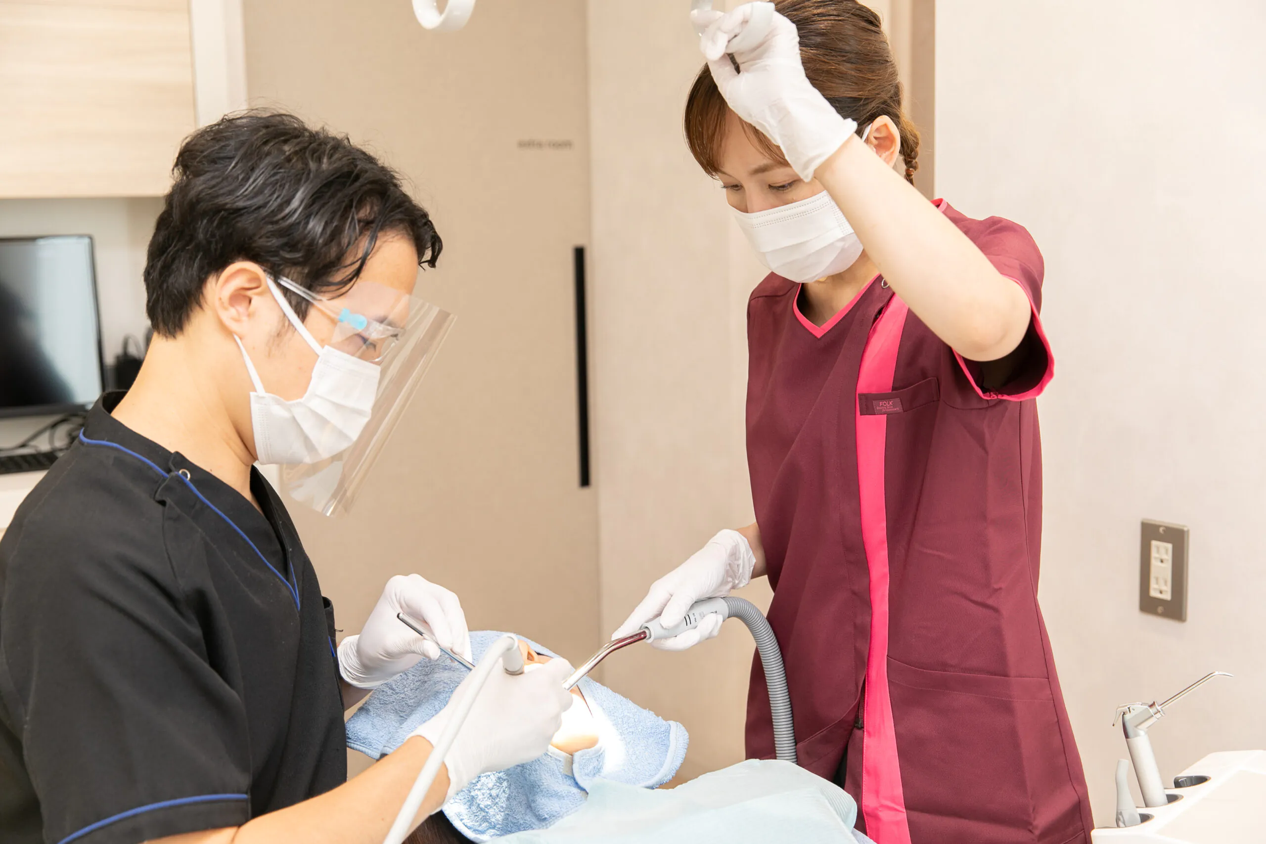 特徴1 できるだけ痛みの少ない虫歯治療(無痛治療)を行います